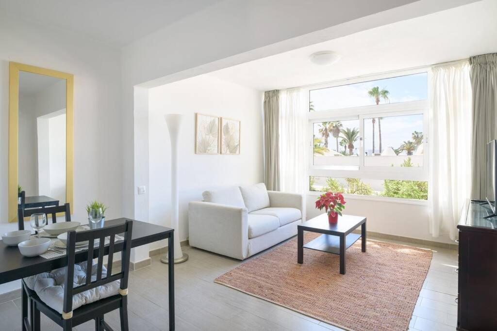 Апартаменты Casa Sirena Коста-Тегисе Экстерьер фото