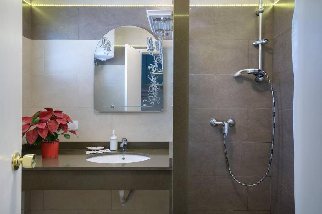 Апартаменты Casa Sirena Коста-Тегисе Экстерьер фото